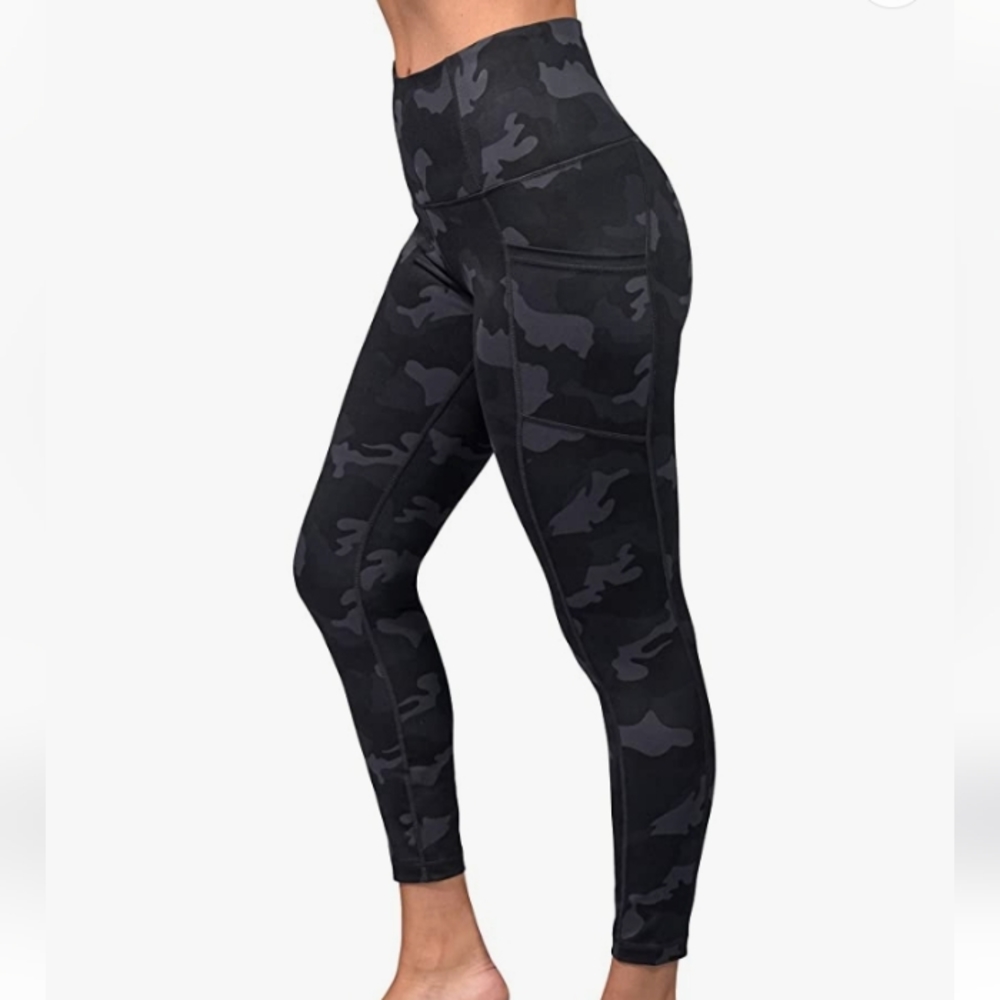 Yogalicious Lux Black Camo Leggings